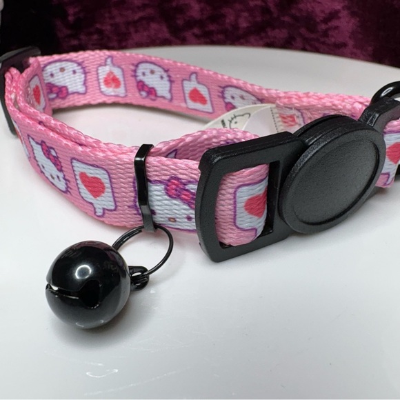 Sassy Meow Sanrio Hello Kitty Pink Heart Break Away Cat Collar & Leash - MEDIUM - Picture 7 of 13